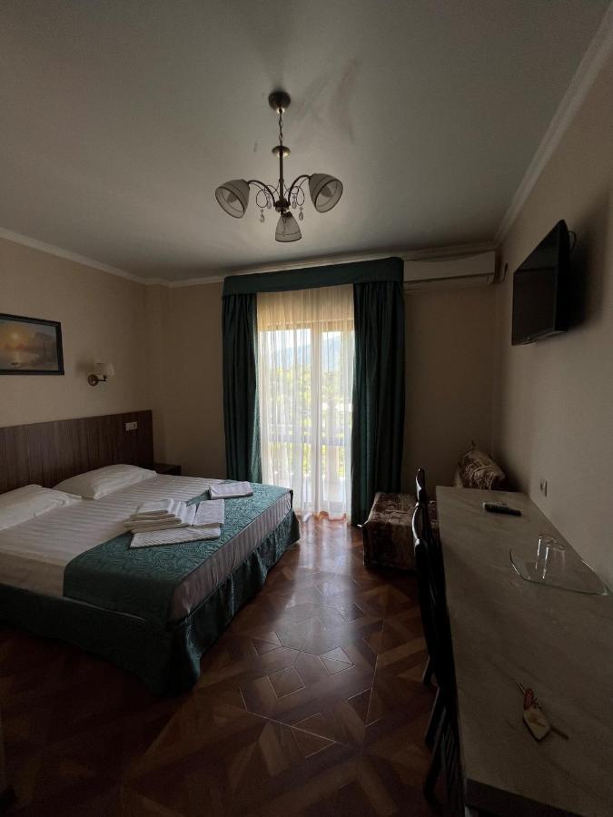 Guest House Ritsa กากรา ภายนอก รูปภาพ